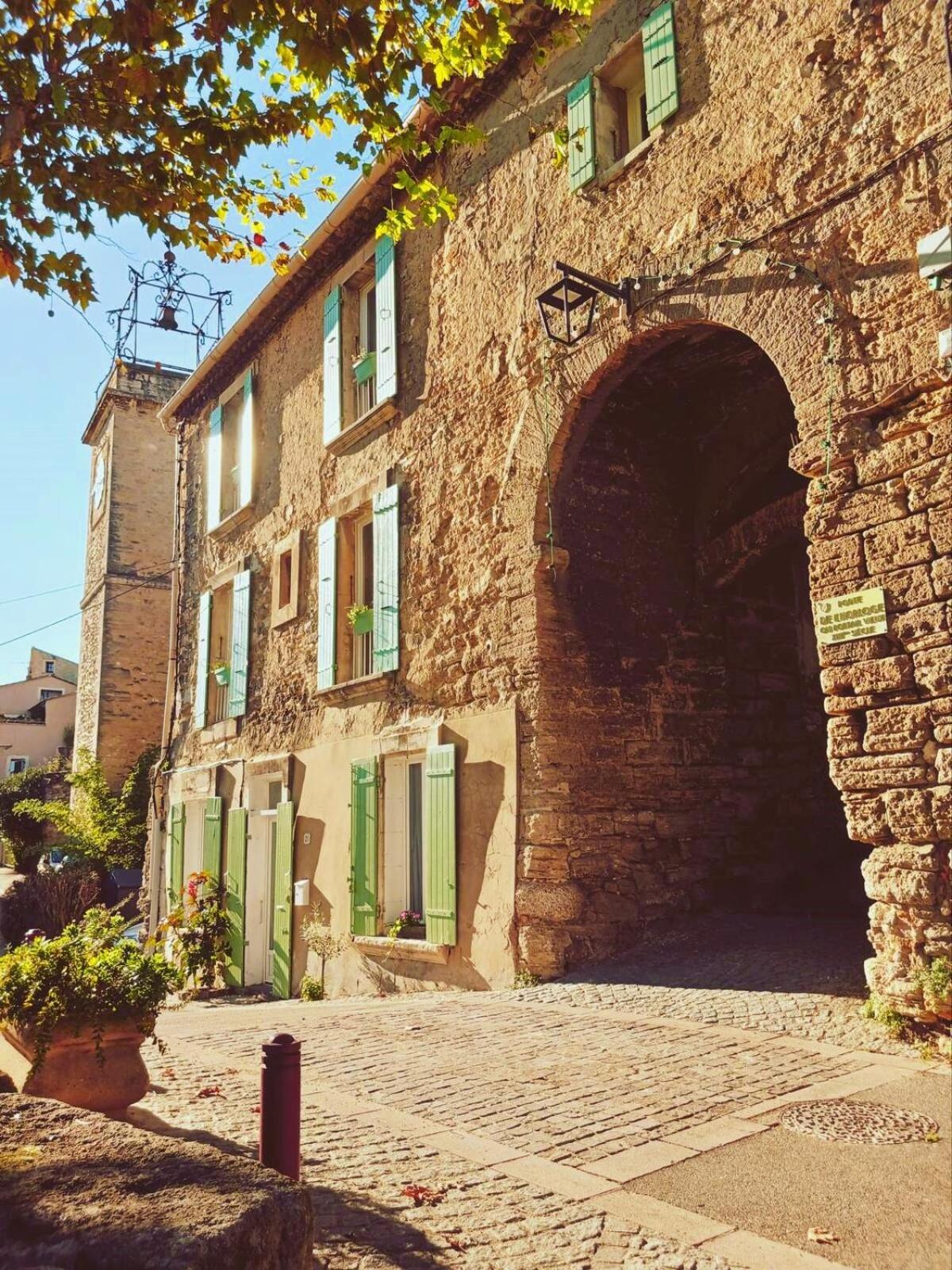 L'Appartement De L'Arche Châteauneuf-de-Gadagne 외부 사진